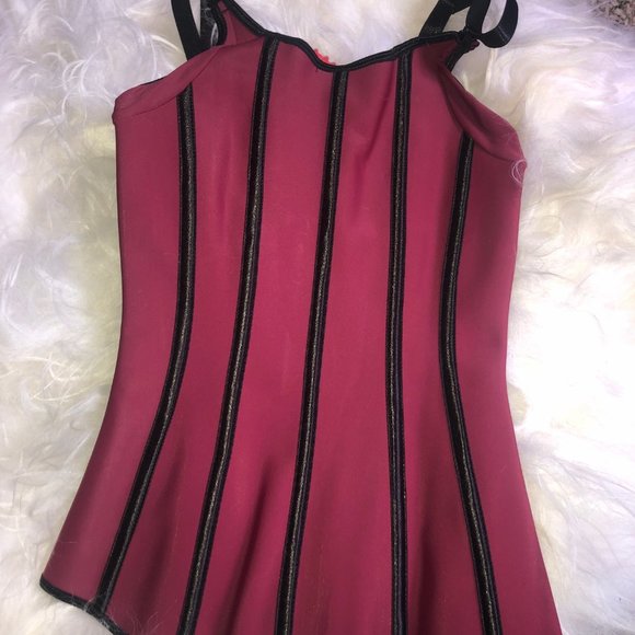 Corset Story Burgundy Latex Underbust Corset - Picture 2 of 2